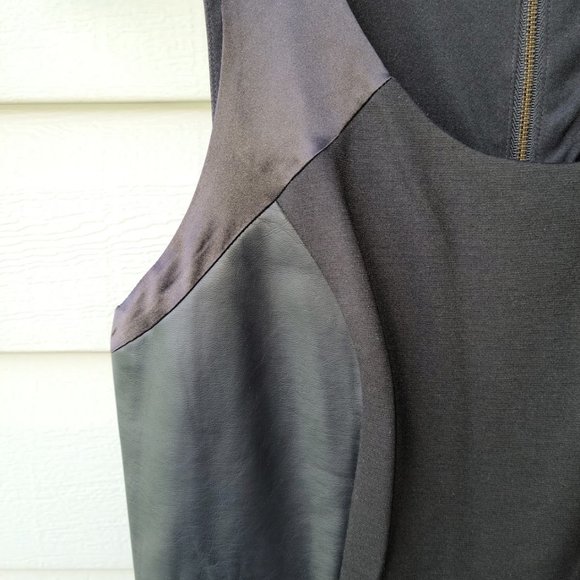 The Limited Little Black Dress - Picture 3 of 6